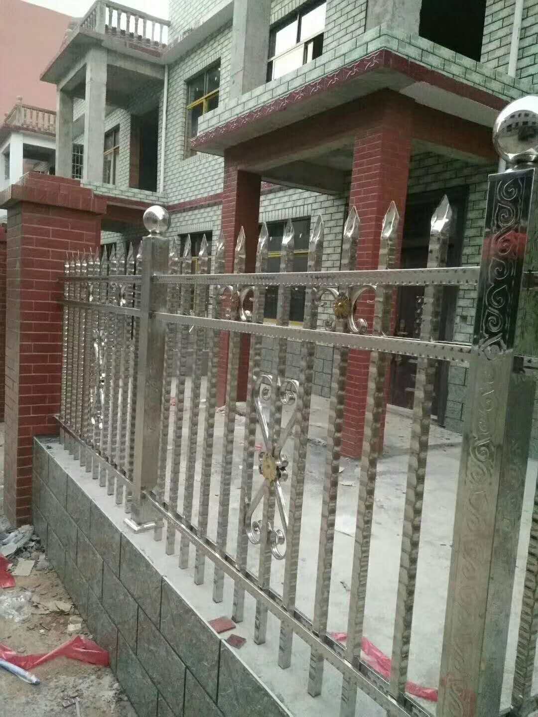 304不锈钢管.jpg